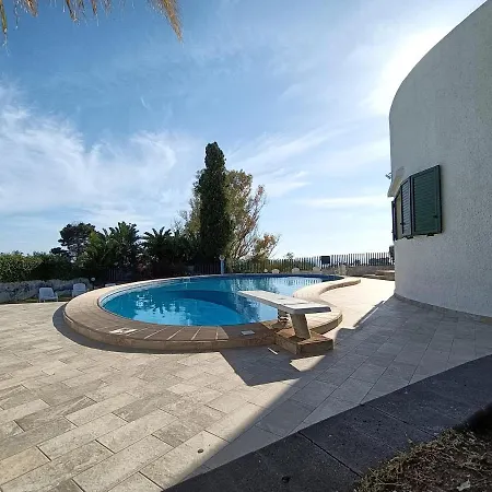 Tai Villa Agnone Bagni